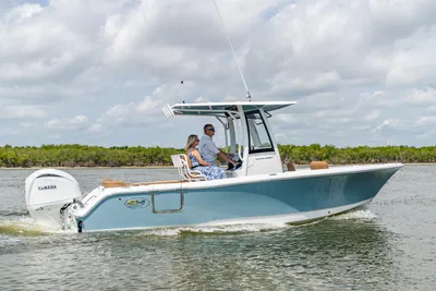 Sea Hunt Ultra 235 SE