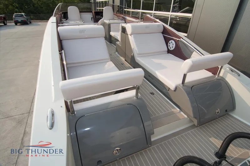  Yacht Photos Pics 2019 Donzi 41 GT boat interior with white seating at Big Thunder Marine.