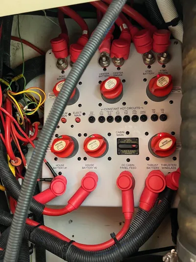  Yacht Photos Pics 2015 Hydra-sports 42 Custom - Image 76