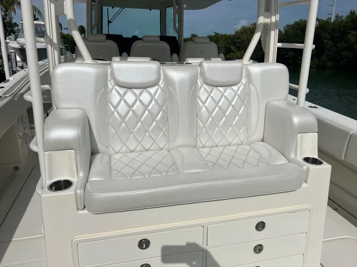  Yacht Photos Pics 2015 Hydra-sports 42 Custom - Image 38