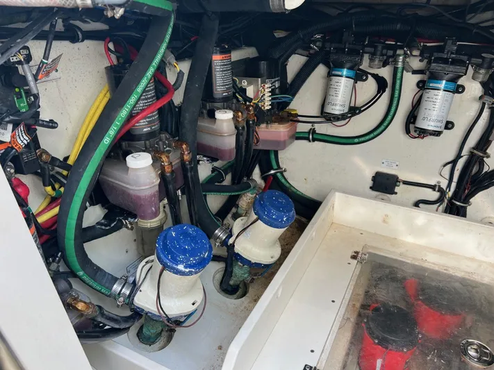  Yacht Photos Pics 2015 Hydra-sports 42 Custom - Image 70