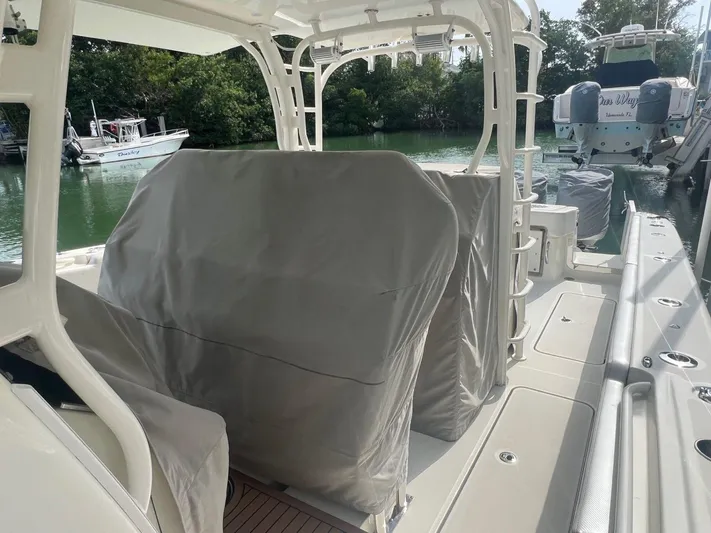  Yacht Photos Pics 2015 Hydra-sports 42 Custom - Image 81