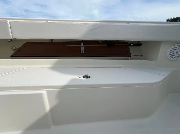  Yacht Photos Pics 2015 Hydra-sports 42 Custom - Image 23