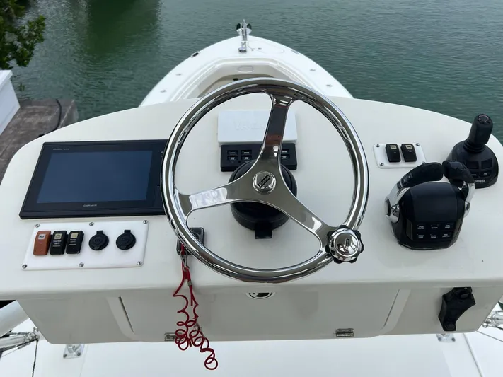  Yacht Photos Pics 2015 Hydra-sports 42 Custom - Image 95