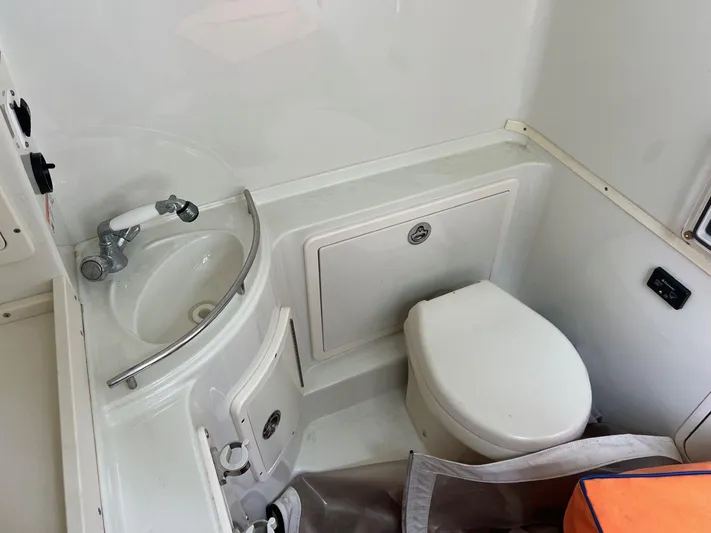  Yacht Photos Pics 2015 Hydra-sports 42 Custom - Image 73