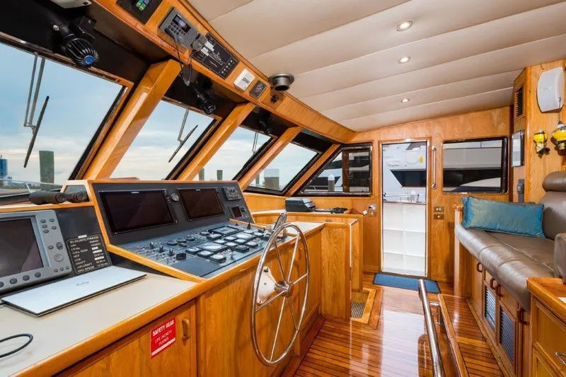 Atlantic Princess Yacht Photos Pics Luxurious helm of 1992 Custom GeTa 86ft Motor Yacht with modern navigation equipment.