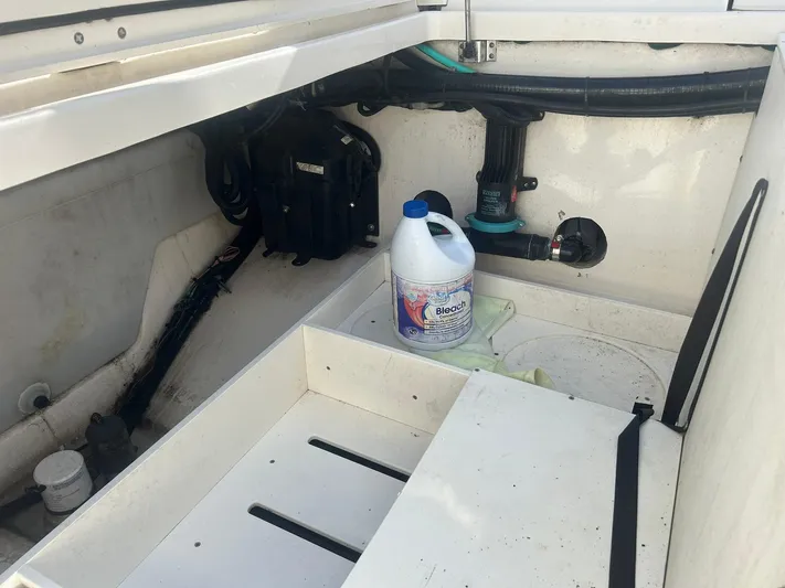 The Homestretch Yacht Photos Pics 2014 Boston Whaler -