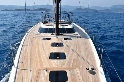 Yacht
