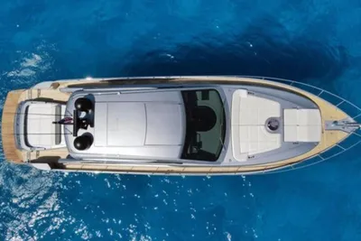 Pershing 6X