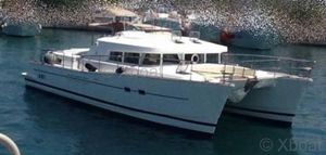 2002 Lagoon Lagoon Power 43