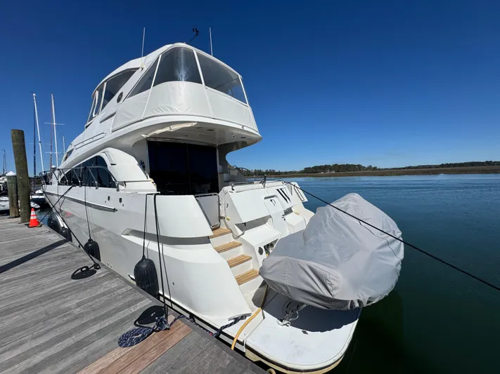 W Yacht Photos Pics 83 2007 Marquis 55 Tender Covered 3