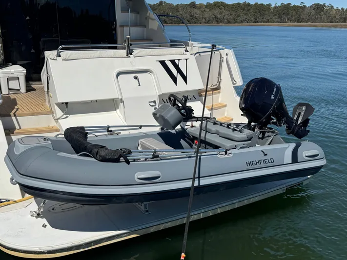 W Yacht Photos Pics 84 2007 Marquis 55 Tender 4