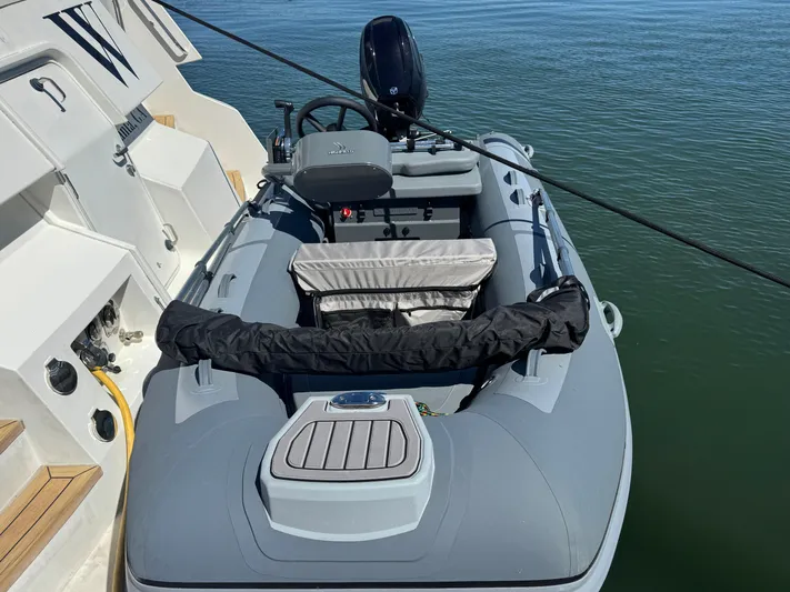 W Yacht Photos Pics 85 2007 Marquis 55 Tender 5