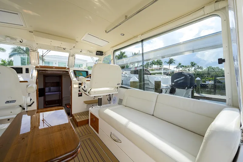 Scout Yacht Photos Pics Interior of 2019 MJM 43z yacht with luxurious seating and modern helm.