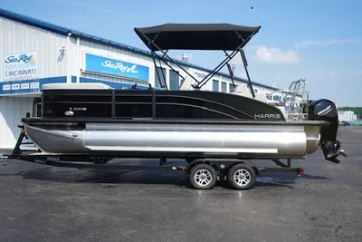 Harris Cruiser 210
