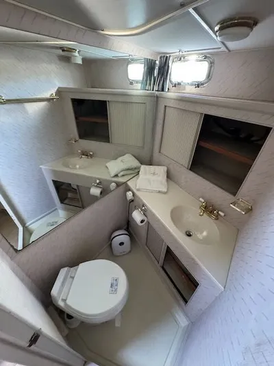 Copacetic Yacht Photos Pics 