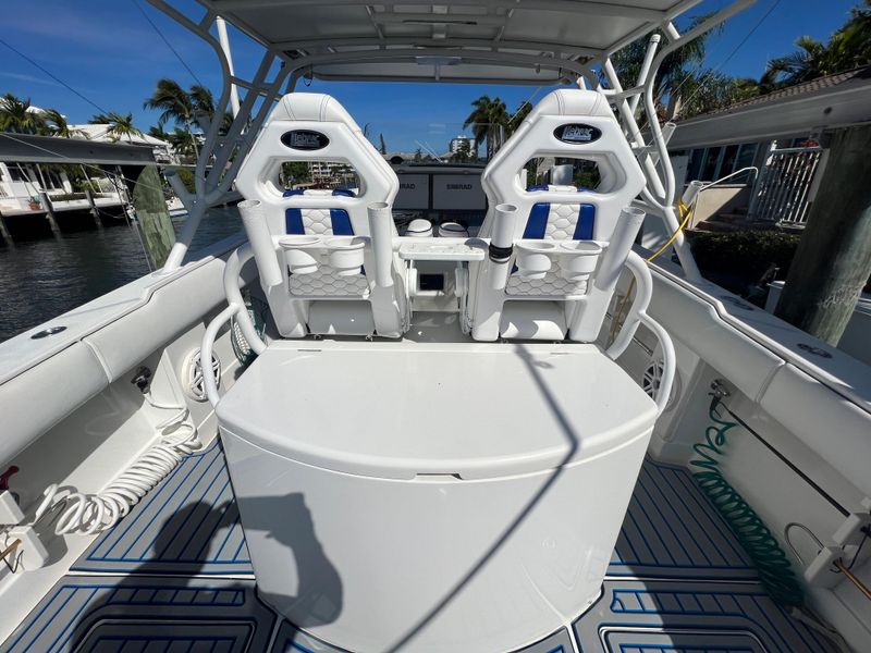 2006 Jupiter 38 FS