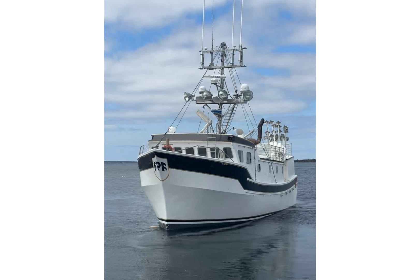 Commercial Long Liner