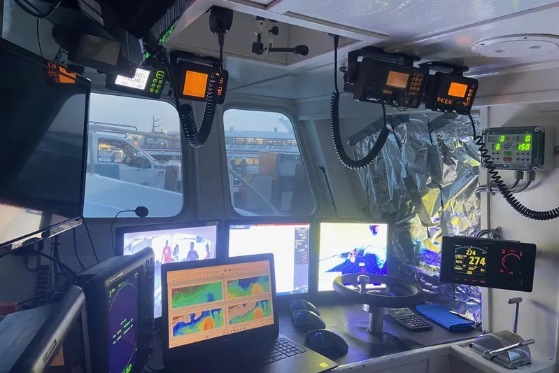 Nova Blue Yacht Photos Pics Interior of a 1992 Commercial Long Liner boat with advanced navigation equipment.