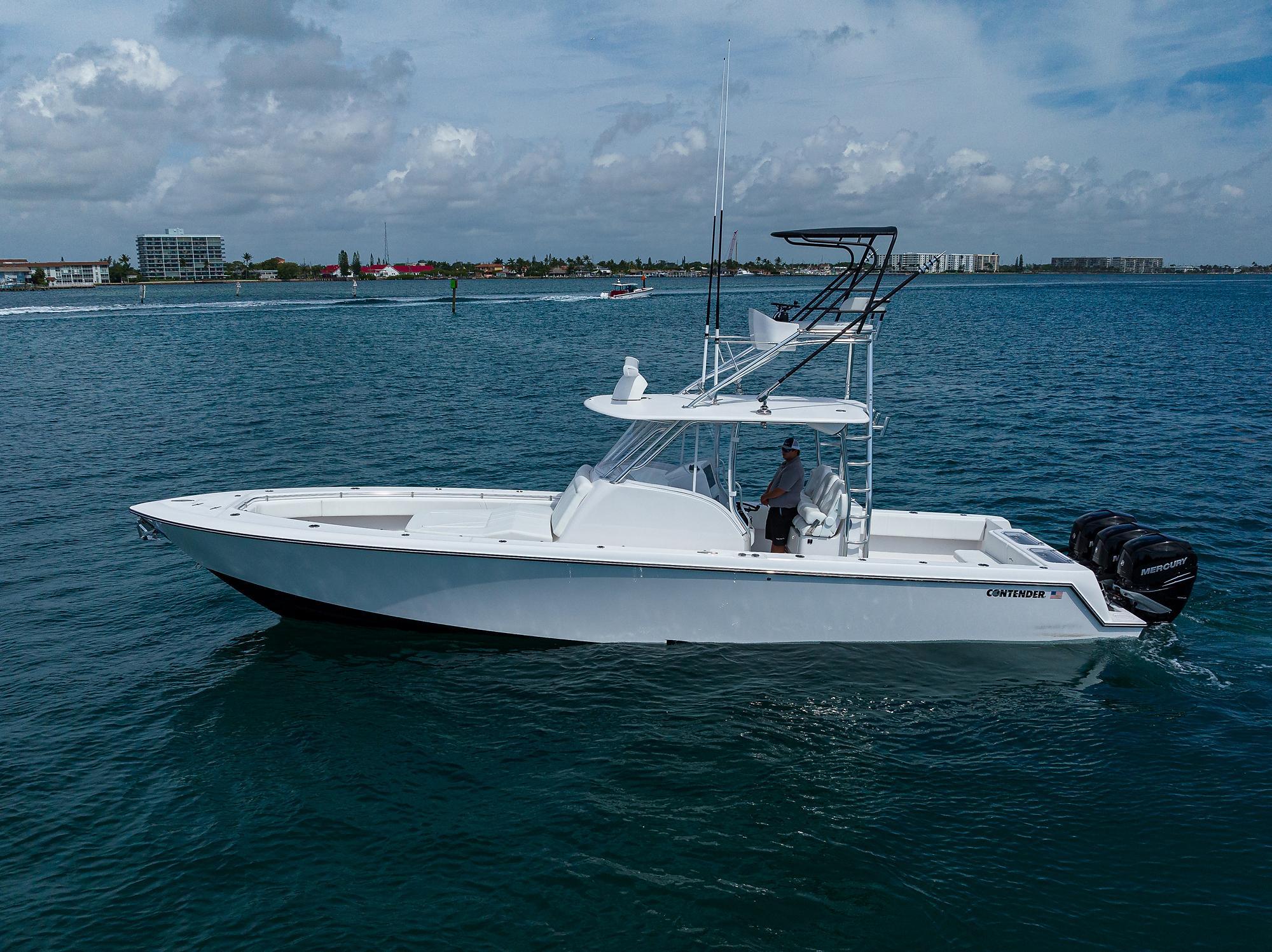 2024 Contender 39FA Centre Console for sale - YachtWorld