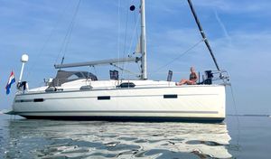 2011 Bavaria 36 Cruiser