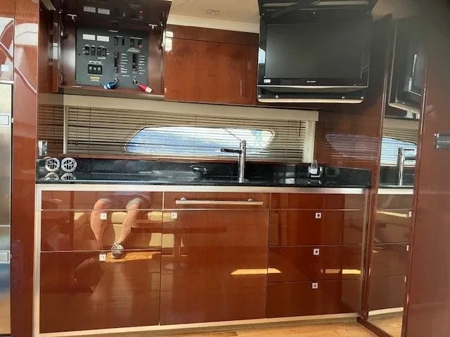 Steal Away Yacht Photos Pics 