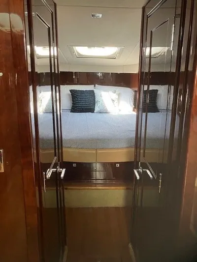 Steal Away Yacht Photos Pics 