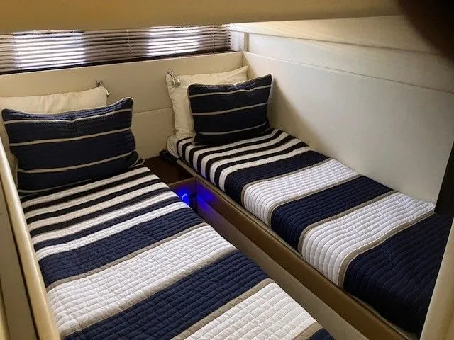 Steal Away Yacht Photos Pics 