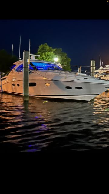 2009 Sea Ray 47 