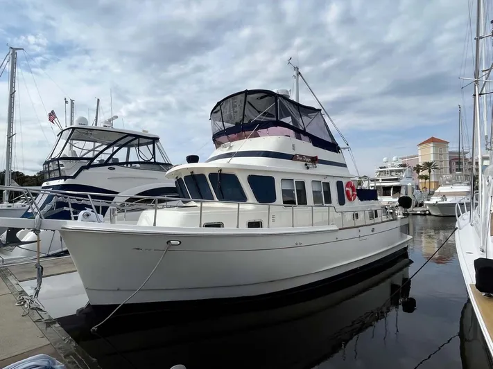 Dun Digg'n Yacht Photos Pics 
