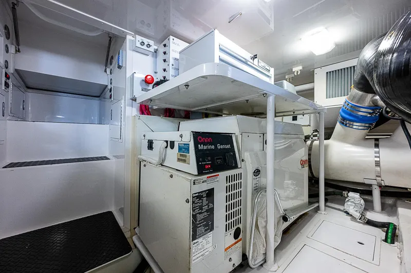 Shelley Ann Yacht Photos Pics 