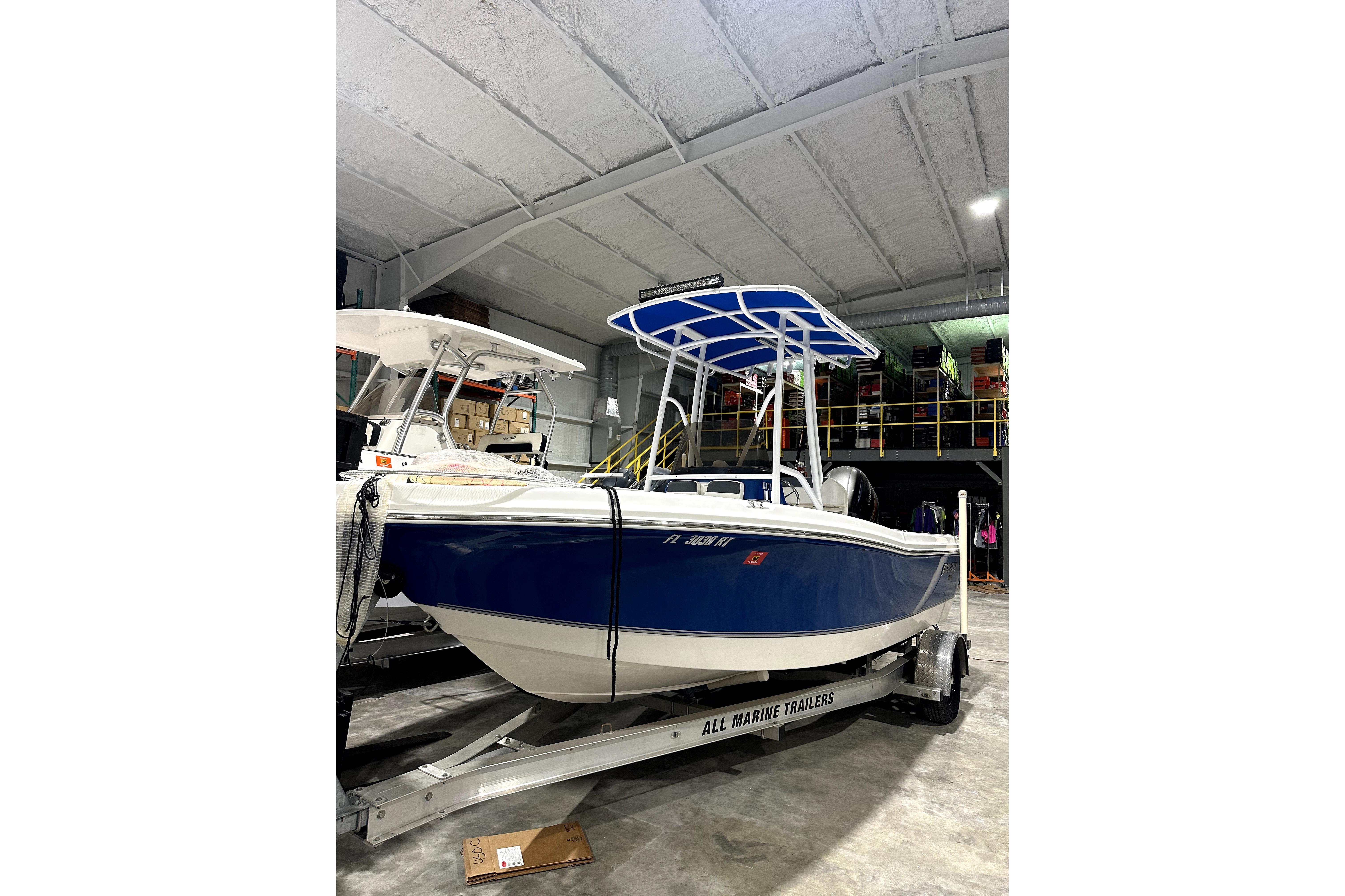 Polar 1900 Center Console