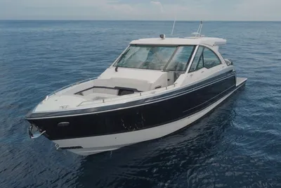 Formula 380 Super Sport Crossover OB