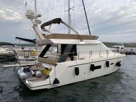 2011 Sealine F 42