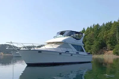 Bayliner 3988