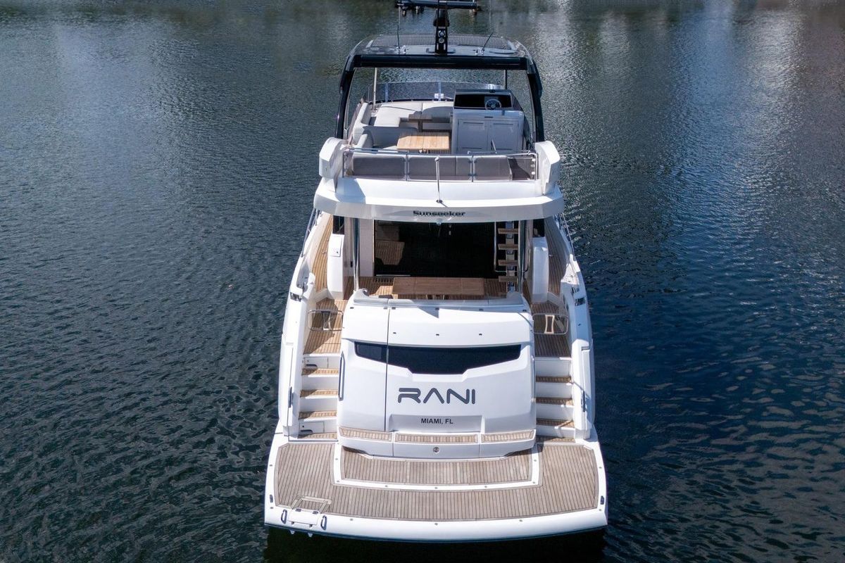 2023 Sunseeker 68 