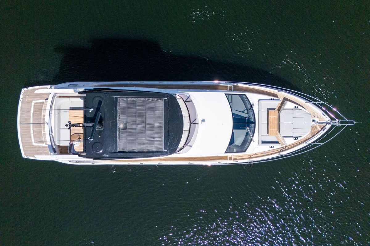 2023 Sunseeker 68 