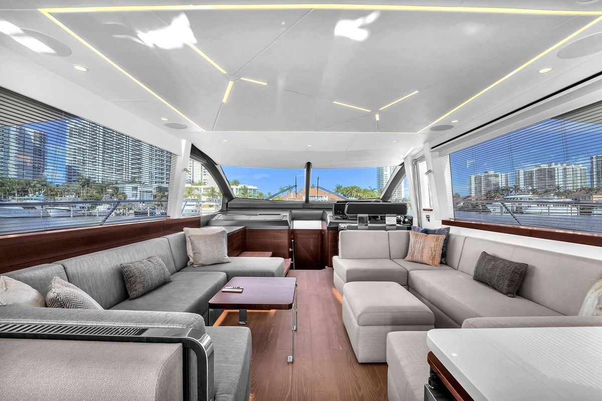 2023 Sunseeker 68 
