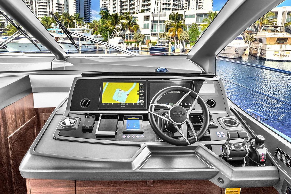 2023 Sunseeker 68 