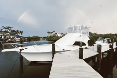 Luhrs Convertible