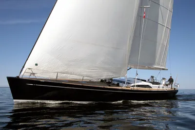 Nautor Swan 82S