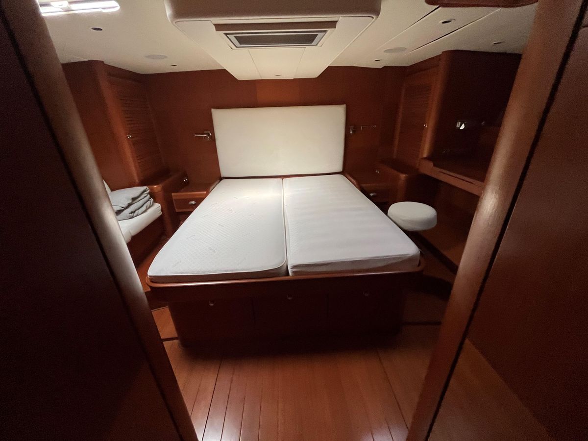 2009 Nautor Swan 81 
