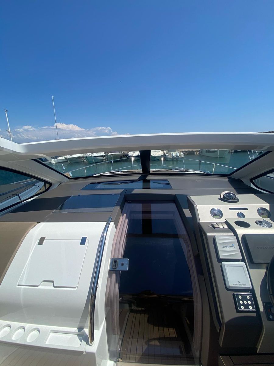2018 Fairline 45 