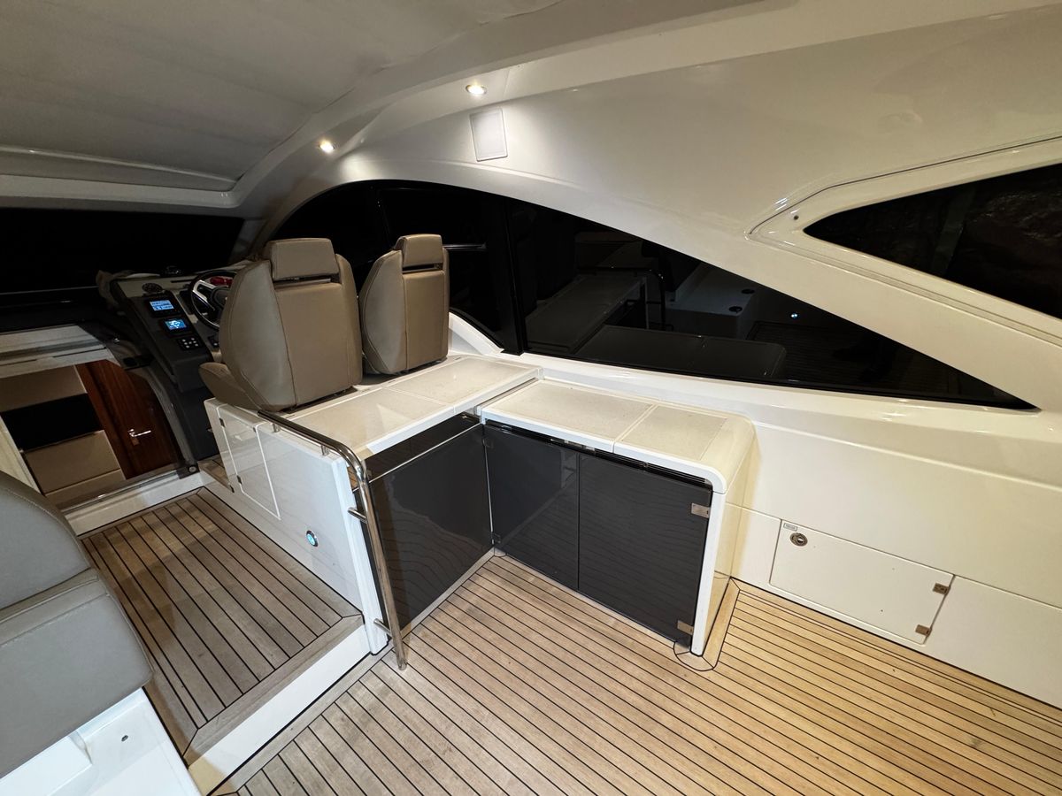 2018 Fairline 45 