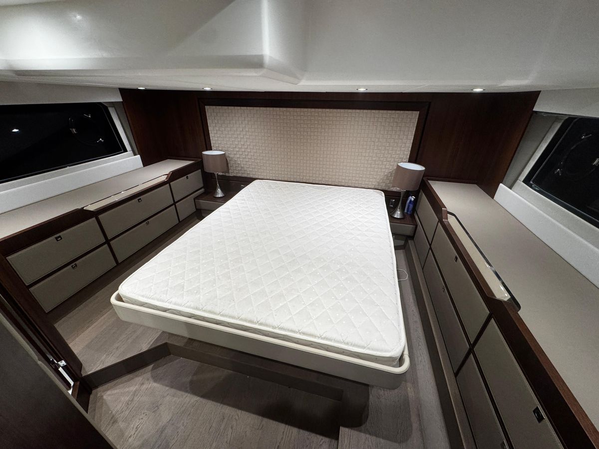 2018 Fairline 45 