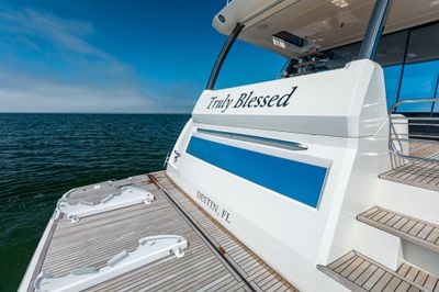 Yacht