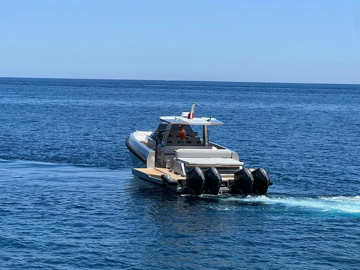 Xx Mas Yacht Photos Pics 