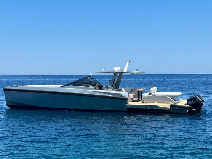 Xx Mas Yacht Photos Pics 