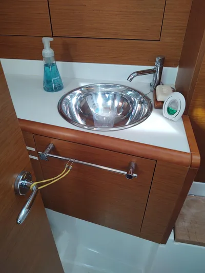 Luna Yacht Photos Pics 