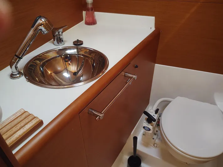 Luna Yacht Photos Pics 